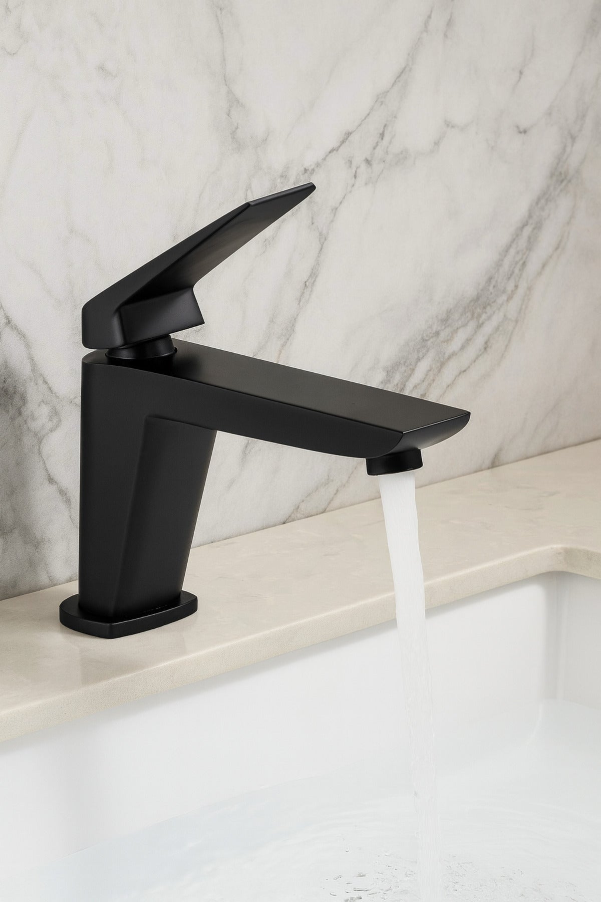 Fleko Mustang Black Lavabo Bataryası